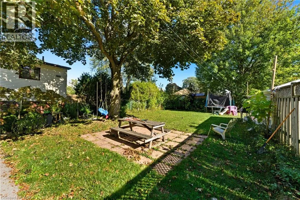 425 UPPER GAGE Avenue Unit# 1, #1