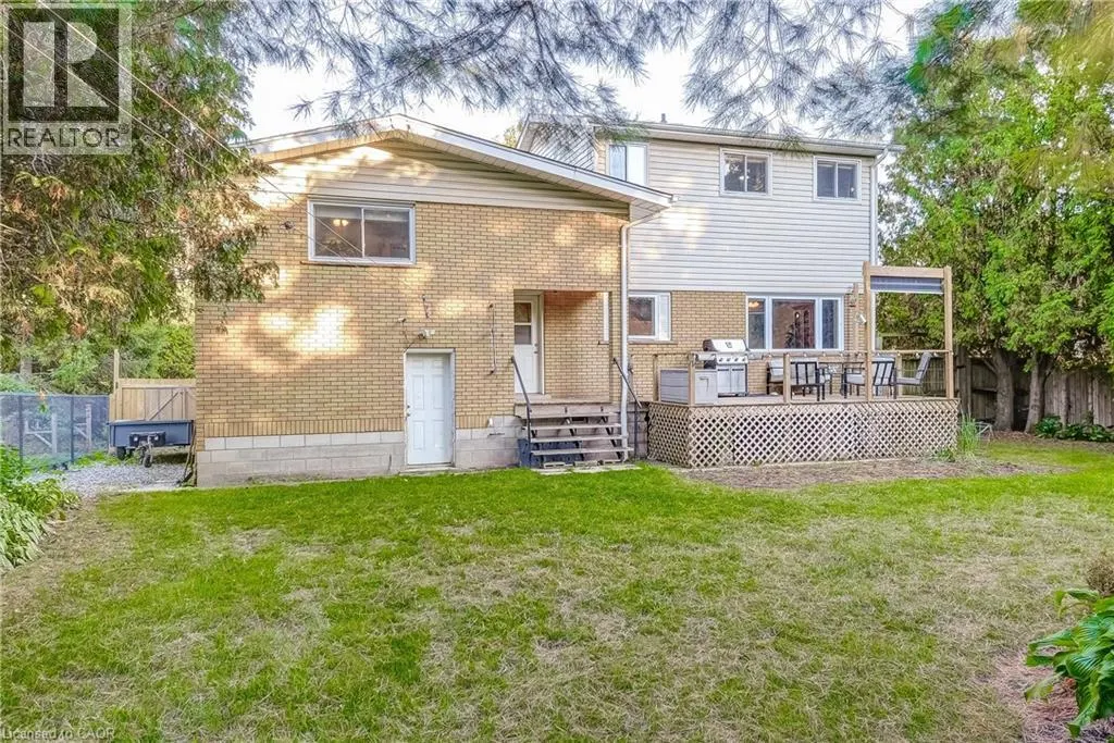68 ALDERCREST Avenue