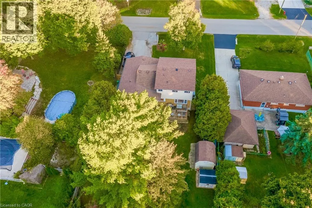 68 ALDERCREST Avenue