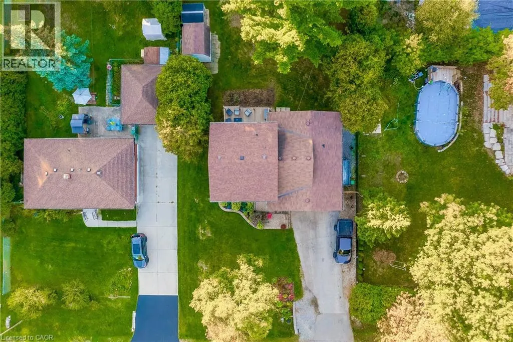 68 ALDERCREST Avenue