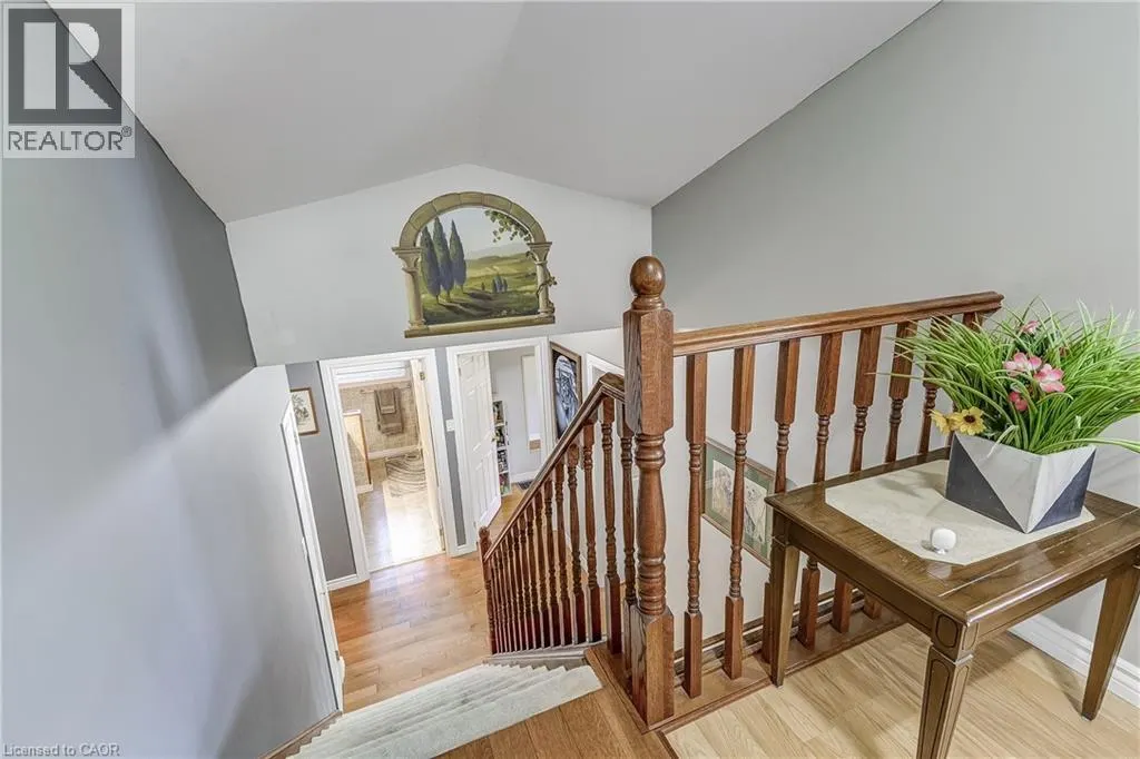 68 ALDERCREST Avenue