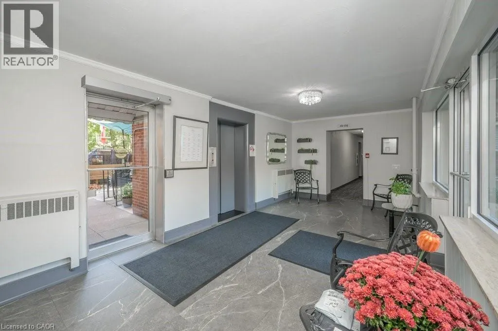 9 GRANT Boulevard Unit# 201, #201