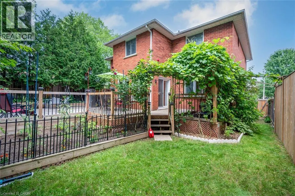 7 CHANDOS Drive
