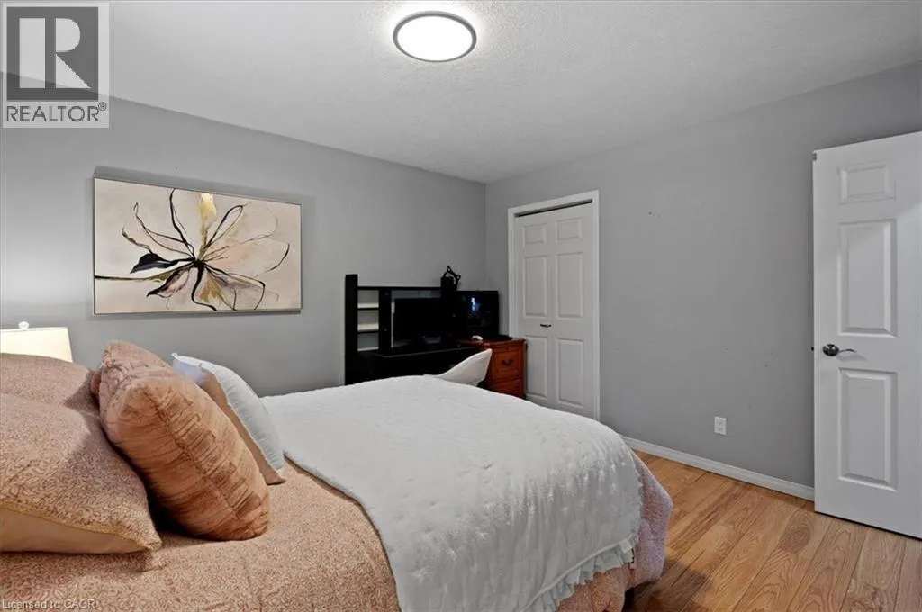7 CHANDOS Drive