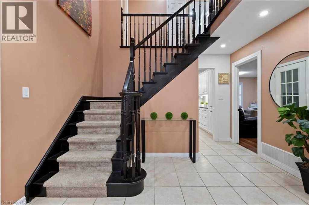 7 CHANDOS Drive