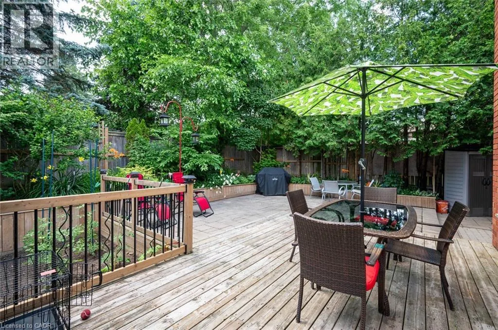 7 CHANDOS Drive