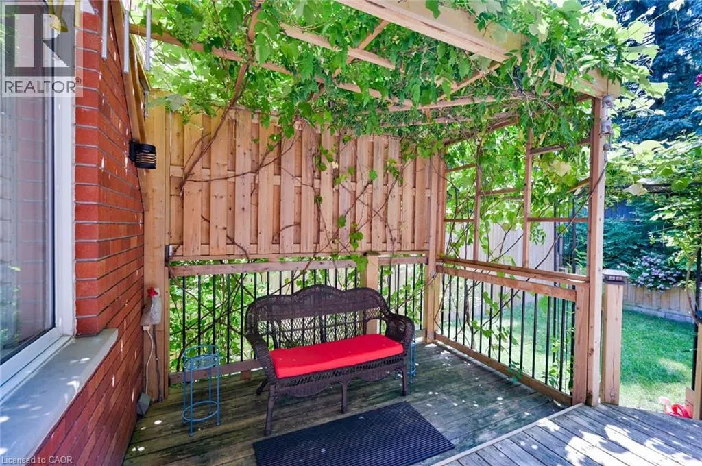 7 CHANDOS Drive