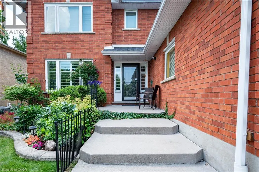 7 CHANDOS Drive