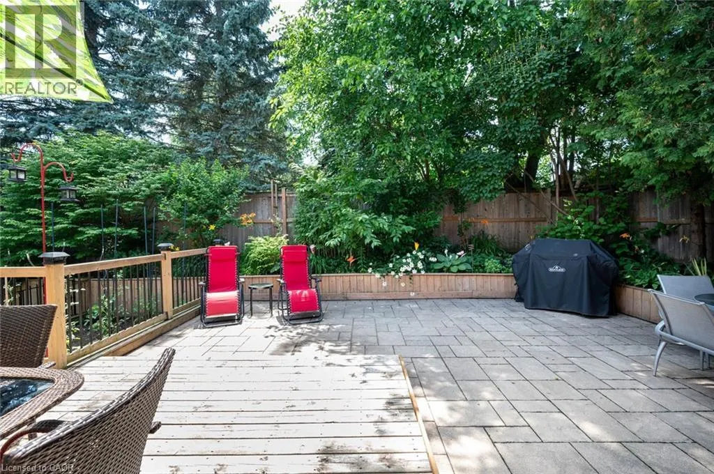 7 CHANDOS Drive