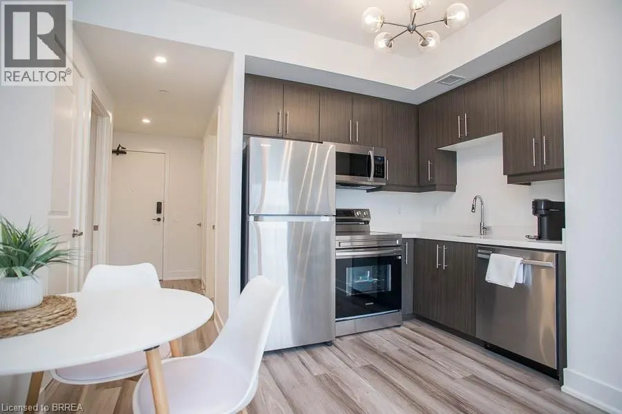 575 CONKLIN Road Unit# 526, #526