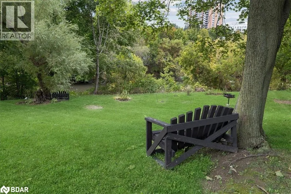 1515 LAKESHORE Road E Unit# 1404, #1404