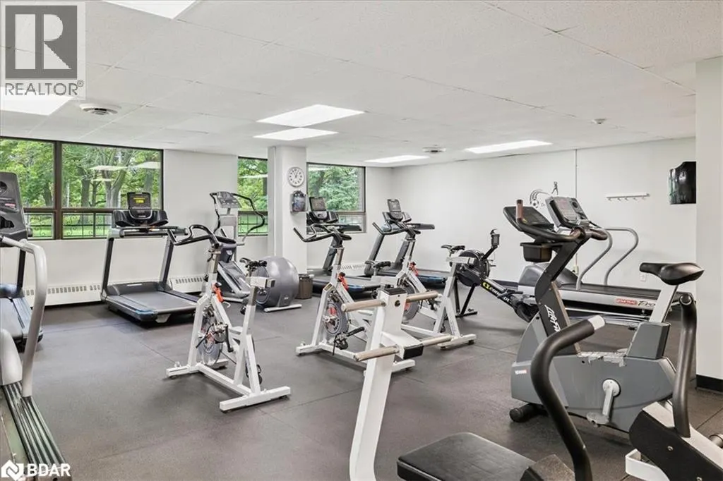 1515 LAKESHORE Road E Unit# 1404, #1404