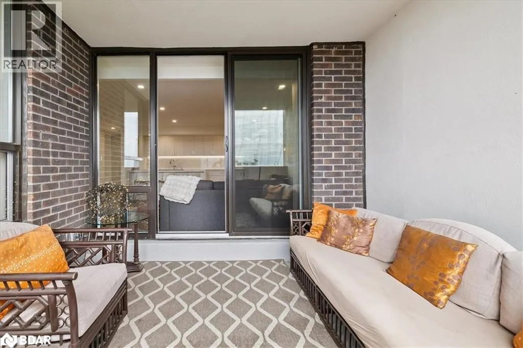 1515 LAKESHORE Road E Unit# 1404, #1404
