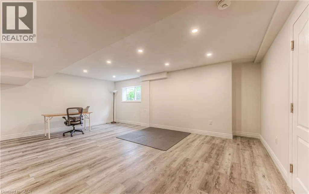 93 TREMAINE Drive Unit# 2, #2