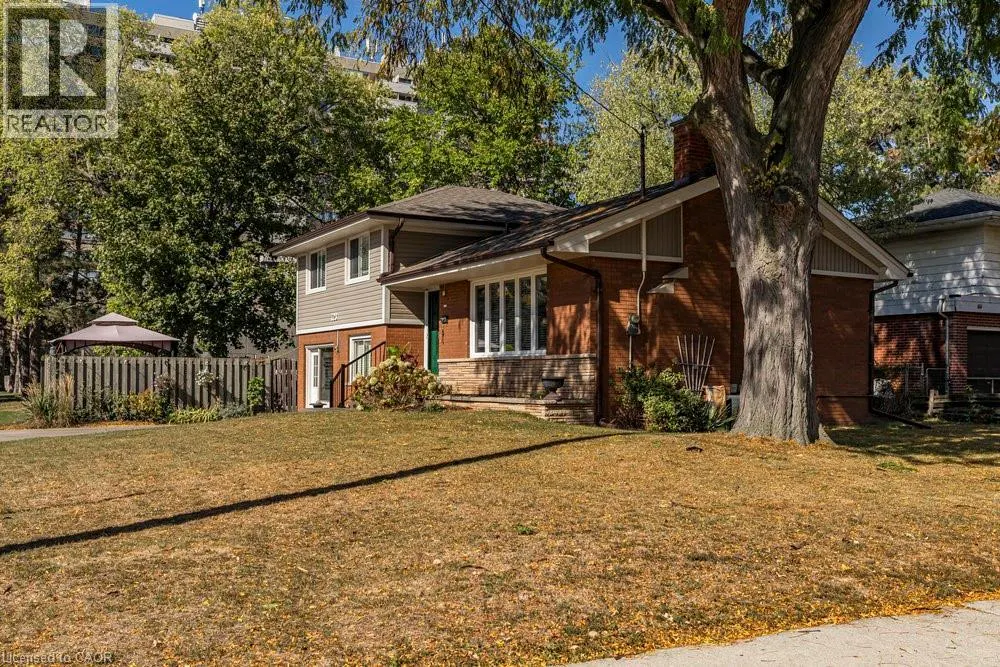 723 HYDE Road