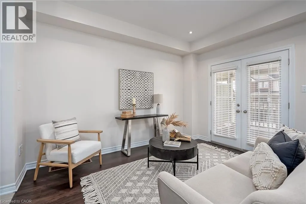 8 HISCOTT Drive