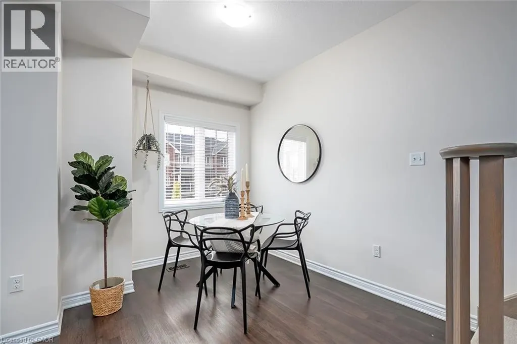 8 HISCOTT Drive