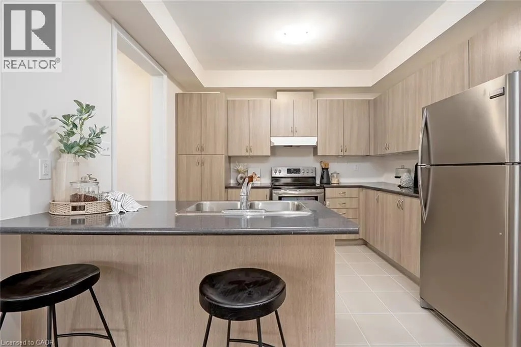 8 HISCOTT Drive