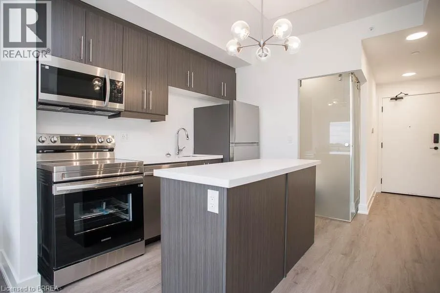 575 CONKLIN Road Unit# 825, #825