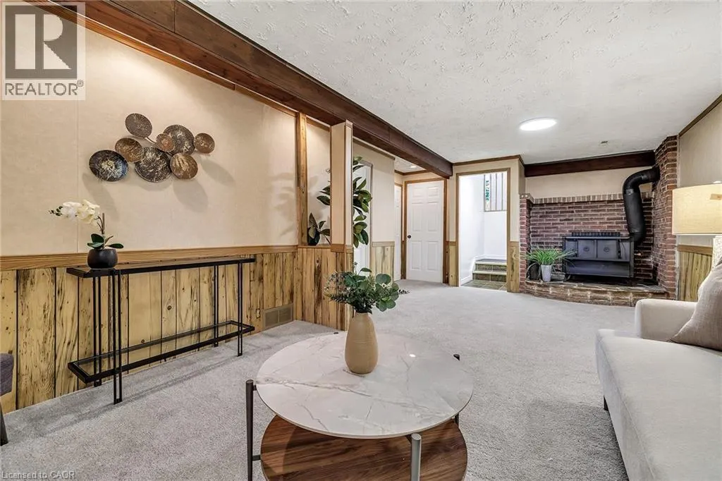 340 DRIFTWOOD Drive