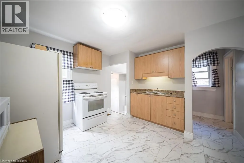 11 NEWCASTLE Street