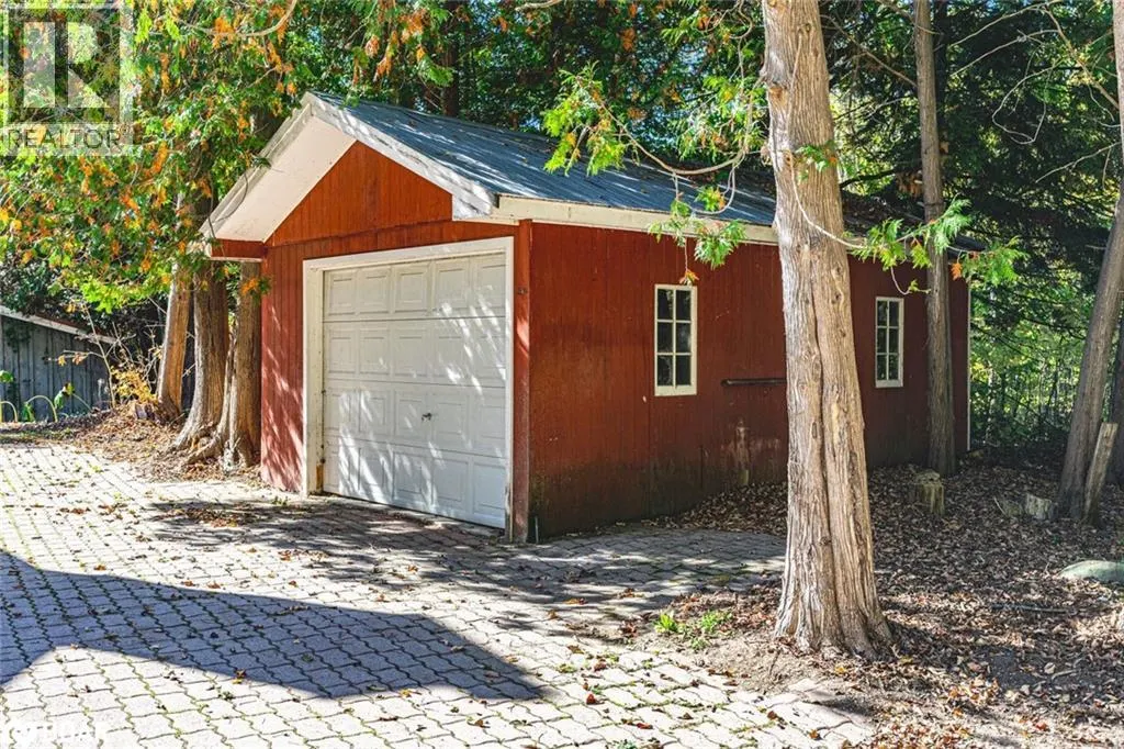 8275 COUNTY RD 9