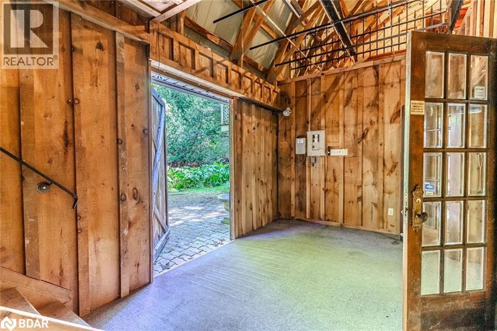 8275 COUNTY RD 9