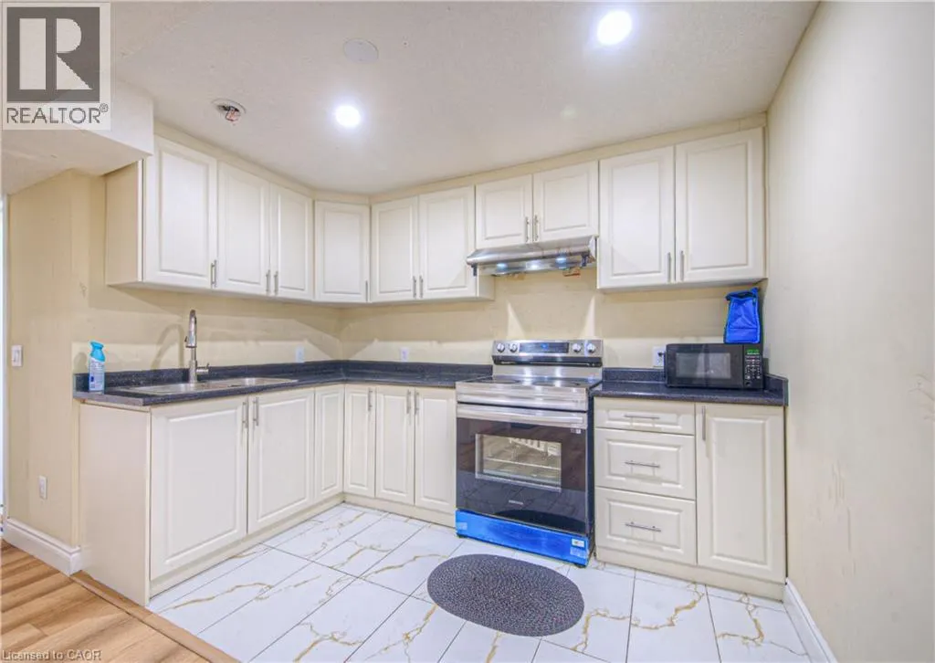 434 WOODBINE Avenue