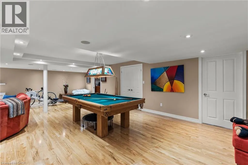 4 KARSAM Court