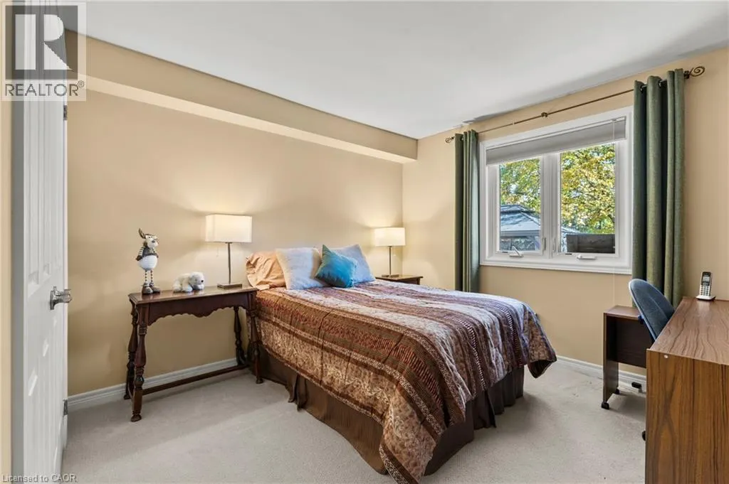4 KARSAM Court