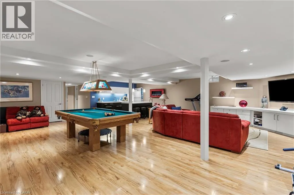 4 KARSAM Court