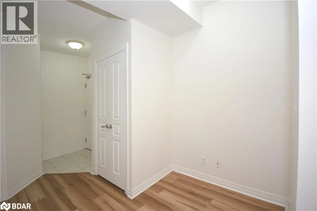 220 W BURNHAMTHORPE Road W Unit# 1805, #1805