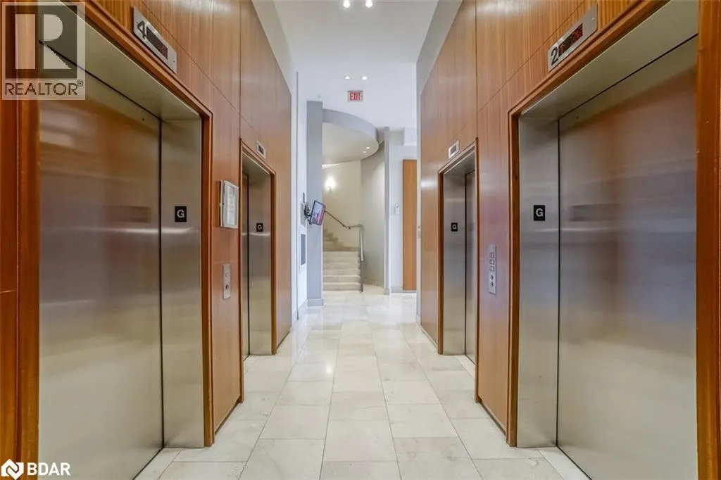 220 W BURNHAMTHORPE Road W Unit# 1805, #1805