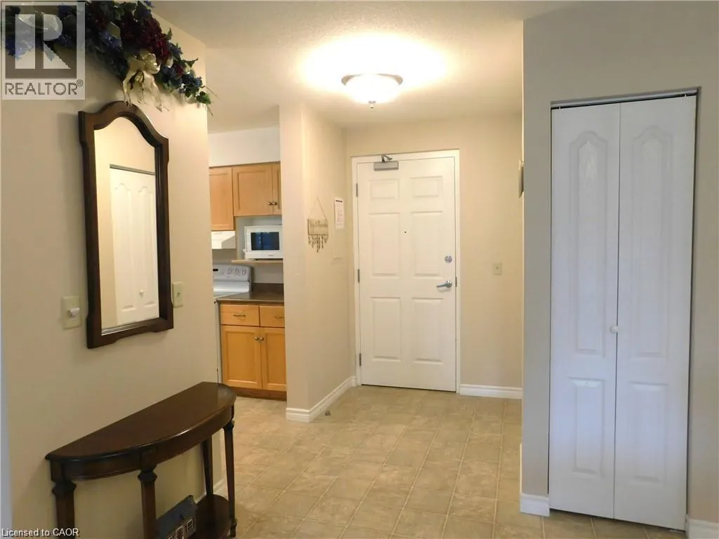 317 LOCK Street W Unit# 215, #215