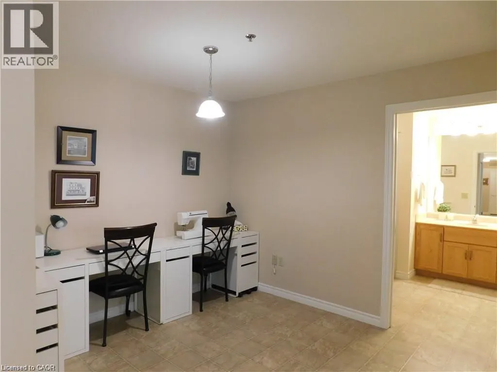 317 LOCK Street W Unit# 215, #215