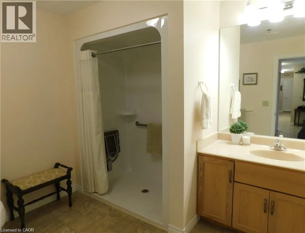 317 LOCK Street W Unit# 215, #215