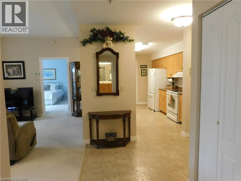 317 LOCK Street W Unit# 215, #215