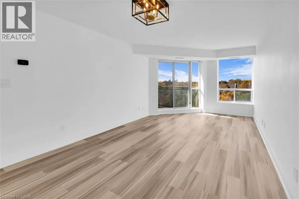 190 MANITOBA Street Unit# 710, #710
