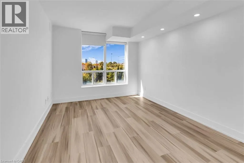 190 MANITOBA Street Unit# 710, #710