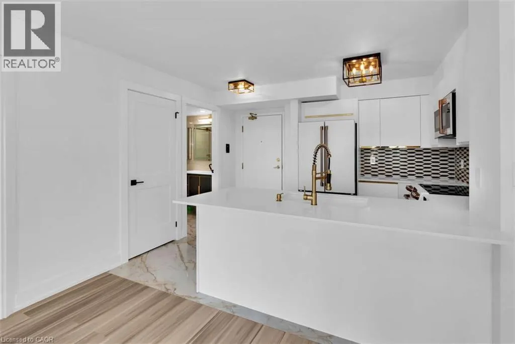 190 MANITOBA Street Unit# 710, #710