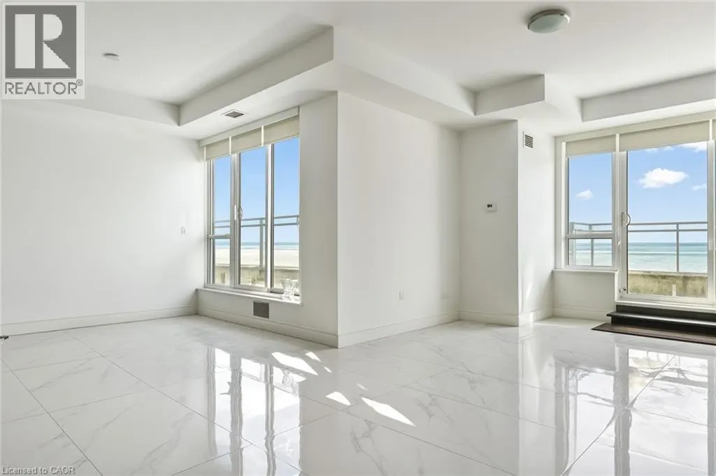 3500 LAKESHORE Road Unit# 827, #827