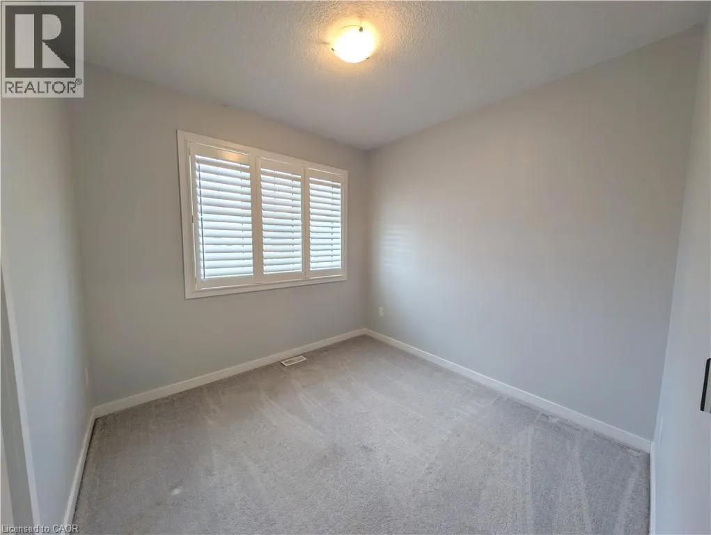 37 MULL Avenue
