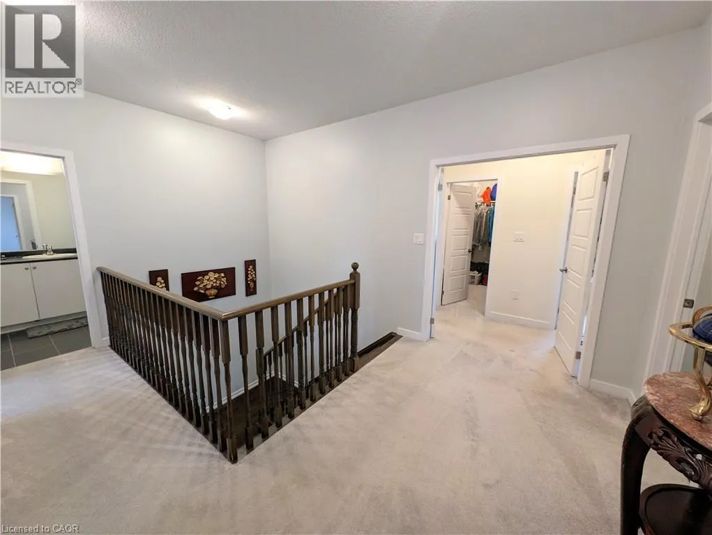 37 MULL Avenue