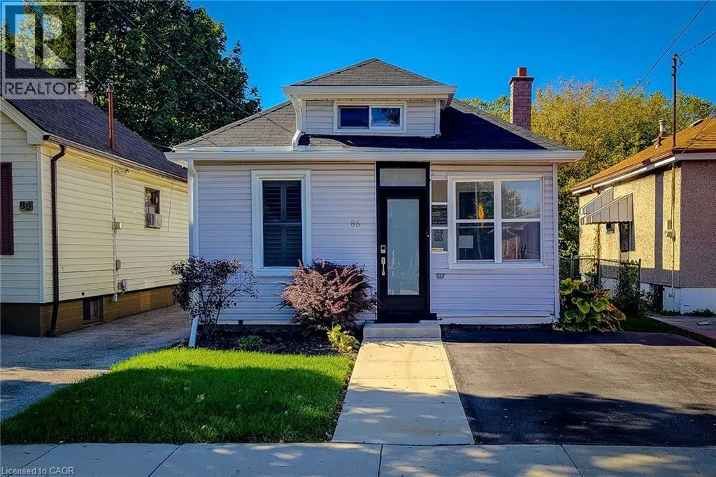86 EAST 18TH Street