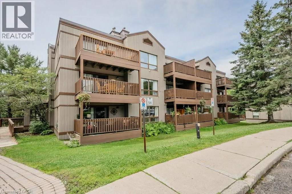 1235 DEERHURST Drive Unit# 54-305, #54-305