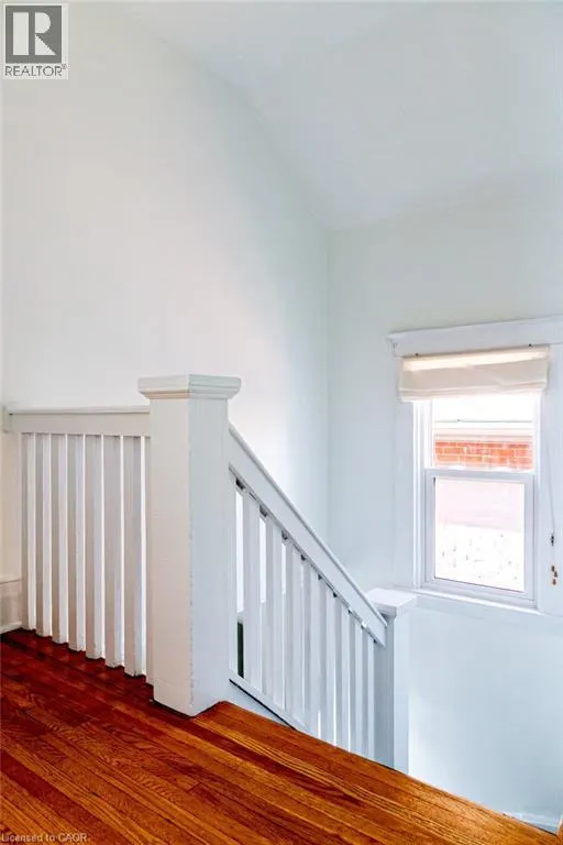 14 GLENSIDE Avenue