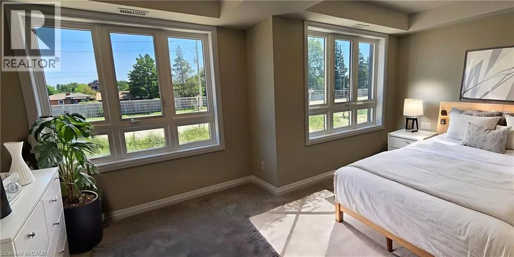 410 NORTHFIELD Drive W Unit# E18, #E18