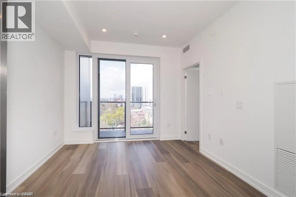 15 WELLINGTON Street S Unit# 1110, #1110