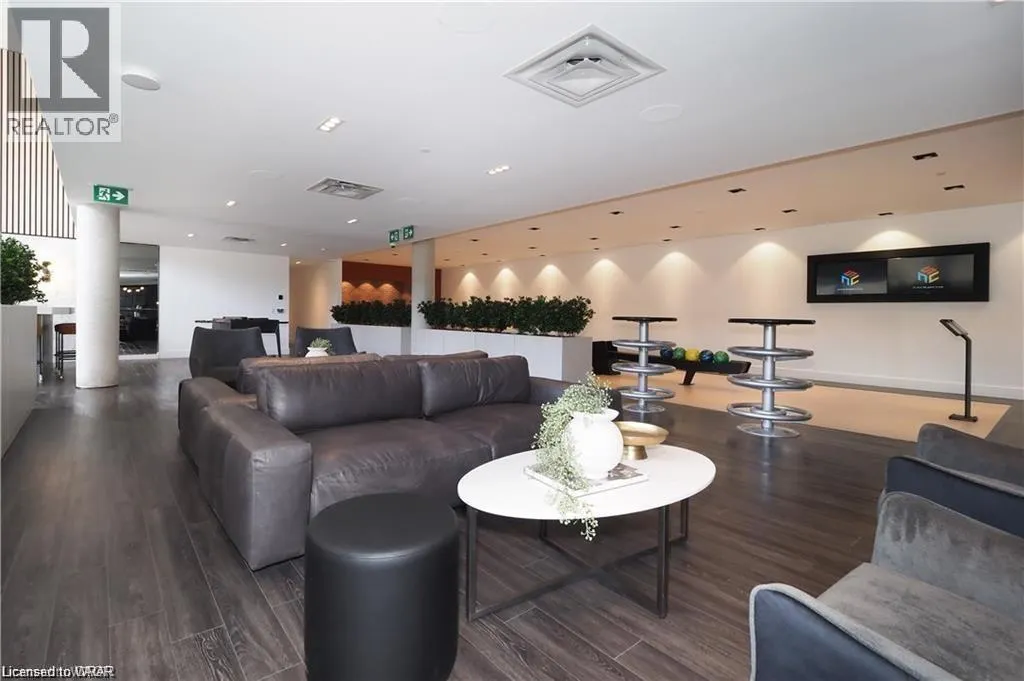 15 WELLINGTON Street S Unit# 1110, #1110