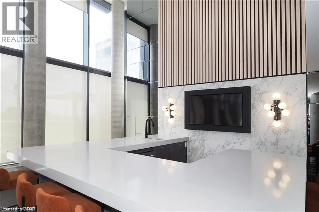 15 WELLINGTON Street S Unit# 1110, #1110